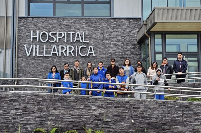  Estudiantes de Villarrica visitaron obra del nuevo hospital para conocer servicios y accesibilidad para personas con discapacidad
