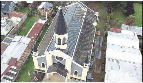  Gorbea celebra la restauración de su histórica parroquia